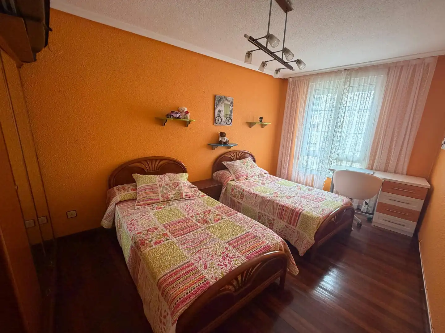 Bedroom of Flat for sale in Santoña  with Furnished