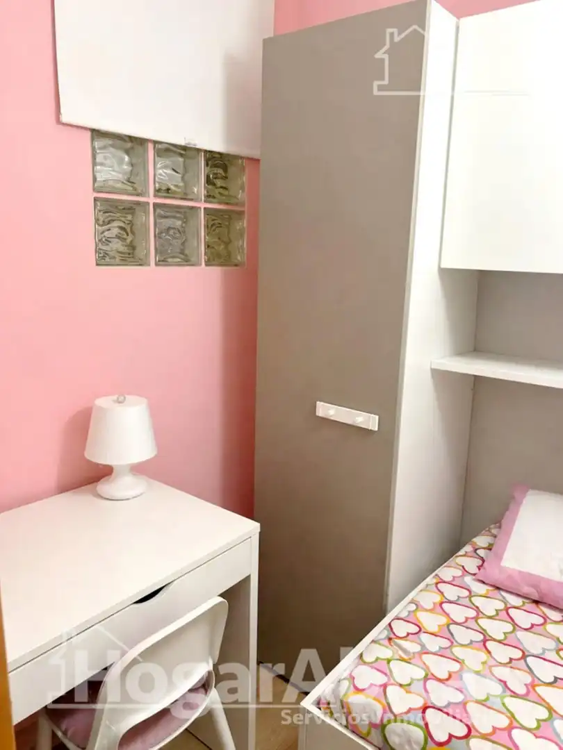 Bedroom of Flat for sale in Torrent  with Air Conditioner, Heating and Private garden
