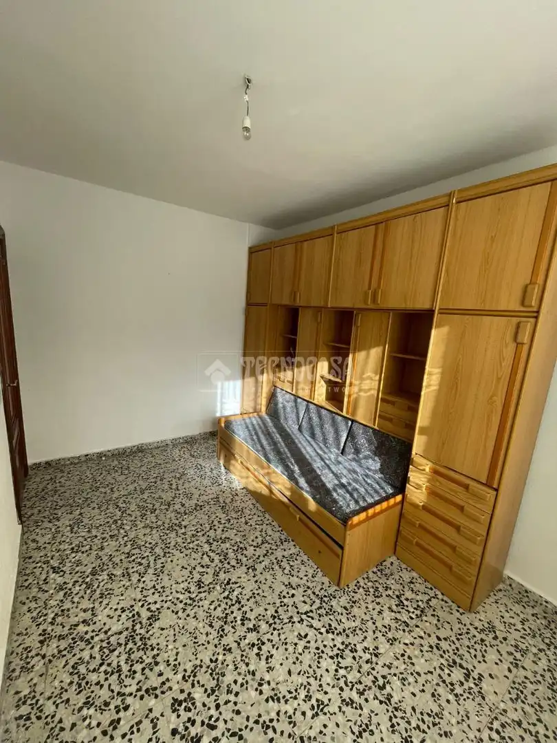 Habitación de Piso de alquiler en Palencia con Balcón