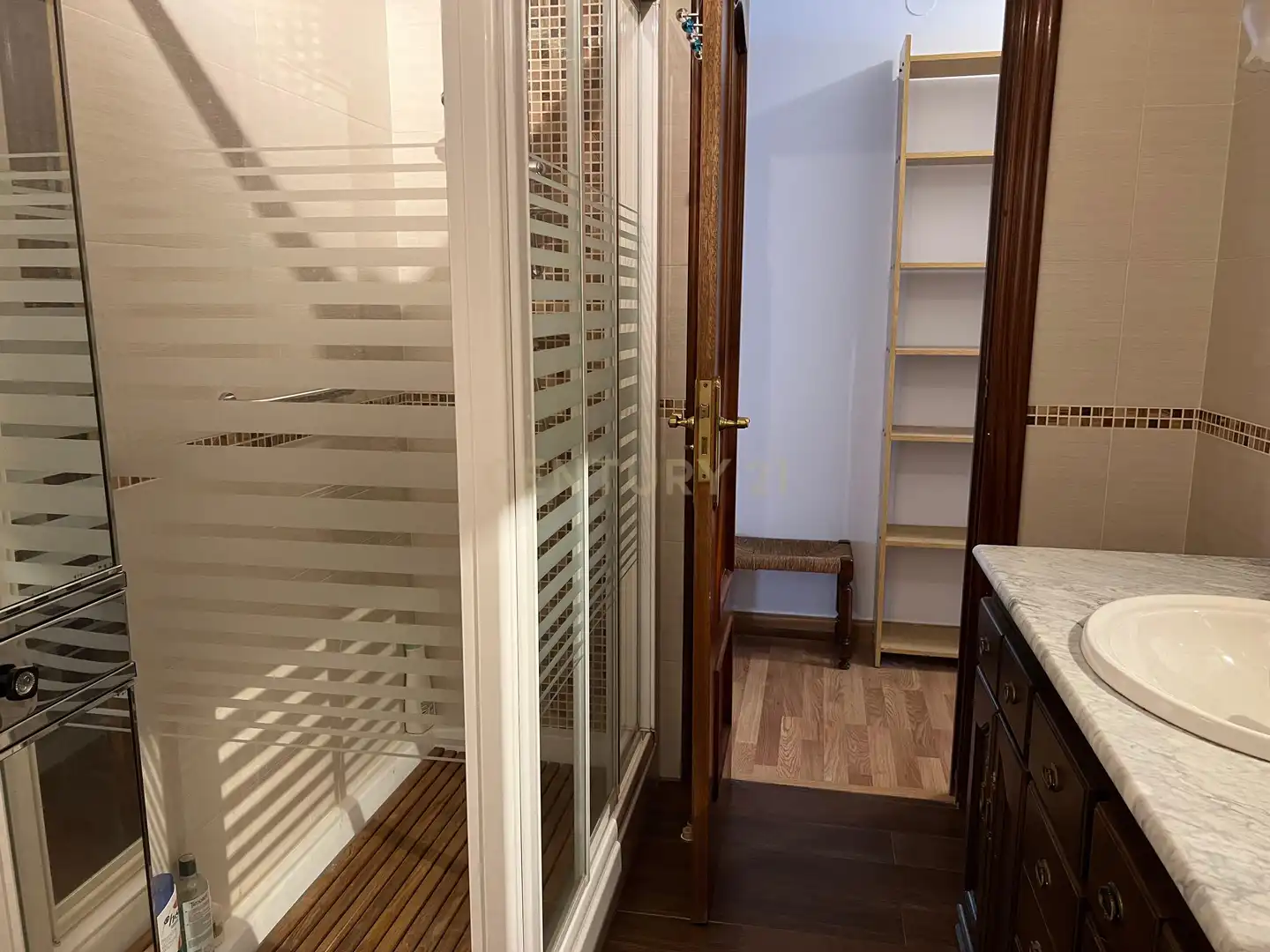 Apartament de lloguer en Granada amb Aire condicionat, Moblat i Forn