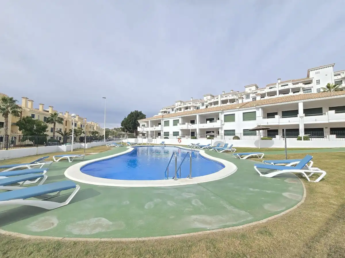 Apartamento en venta en Lomas de Campoamor - Las Ramblas