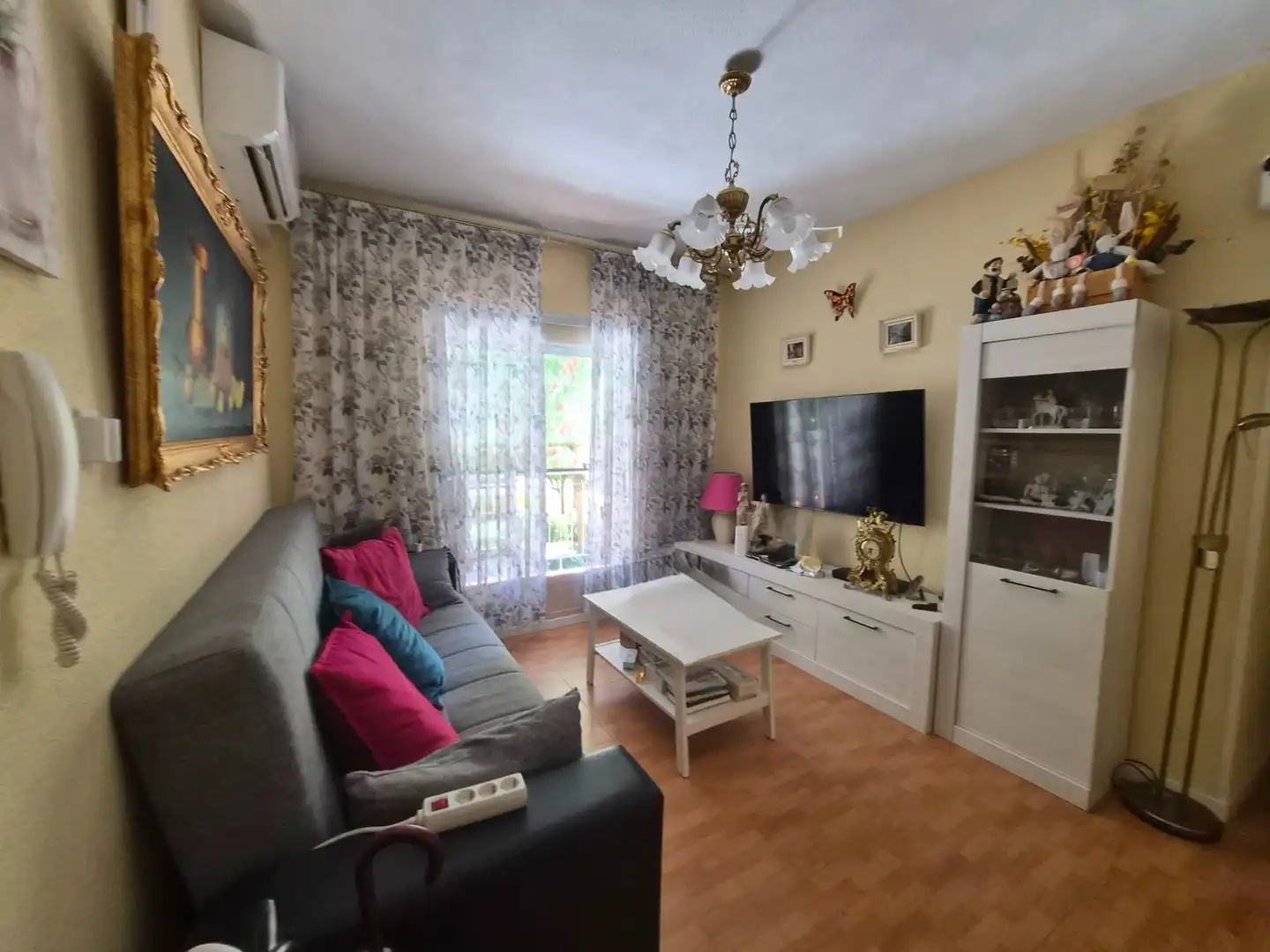 Living room of Flat for sale in Madrid  with Air Conditioner
