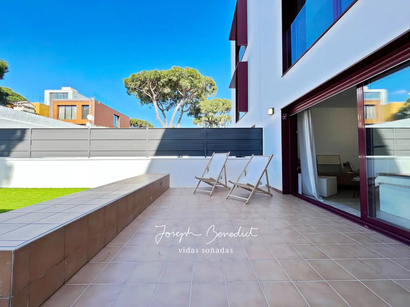 Terrassa de Casa adosada en venda en Castelldefels amb Aire condicionat, Calefacció i Jardí privat