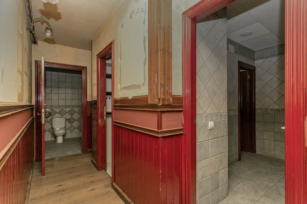 Business premises for sale in C/ Galileu, imagen 15