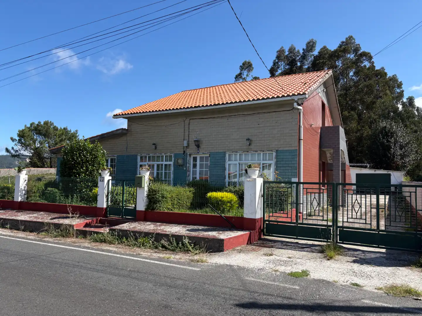 House with garden for sale in Camiño dos Bicas