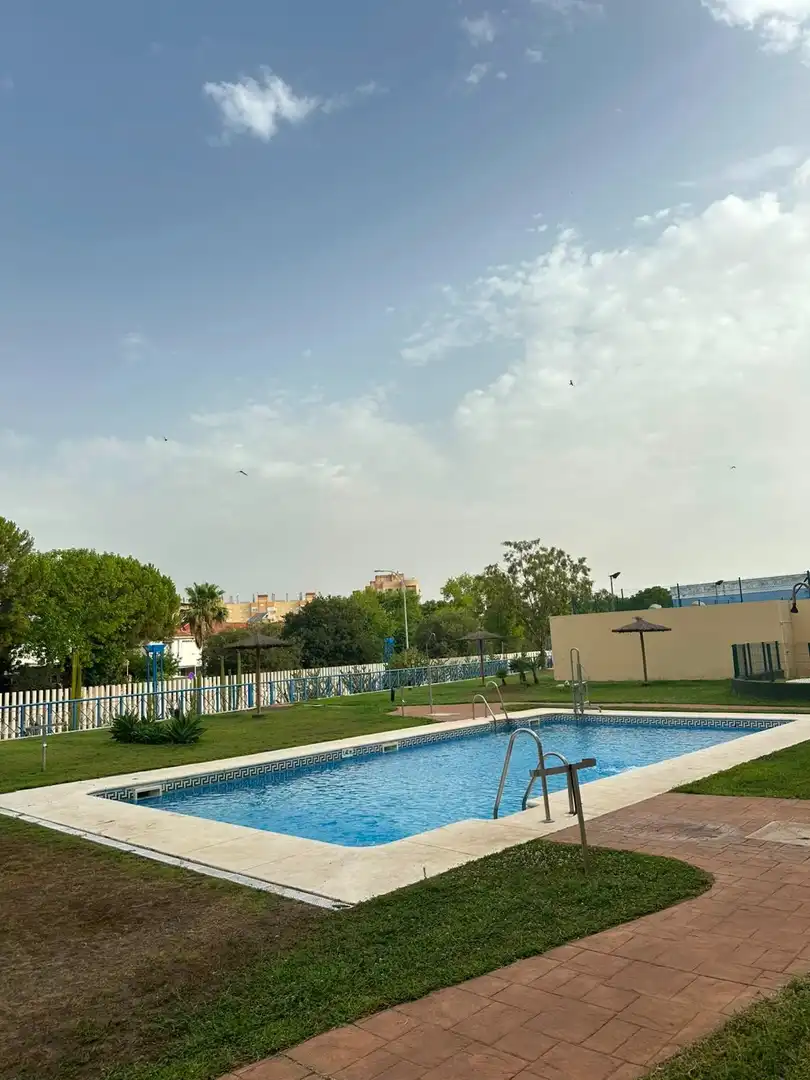 Piscina de Estudi en venda en Sevilla