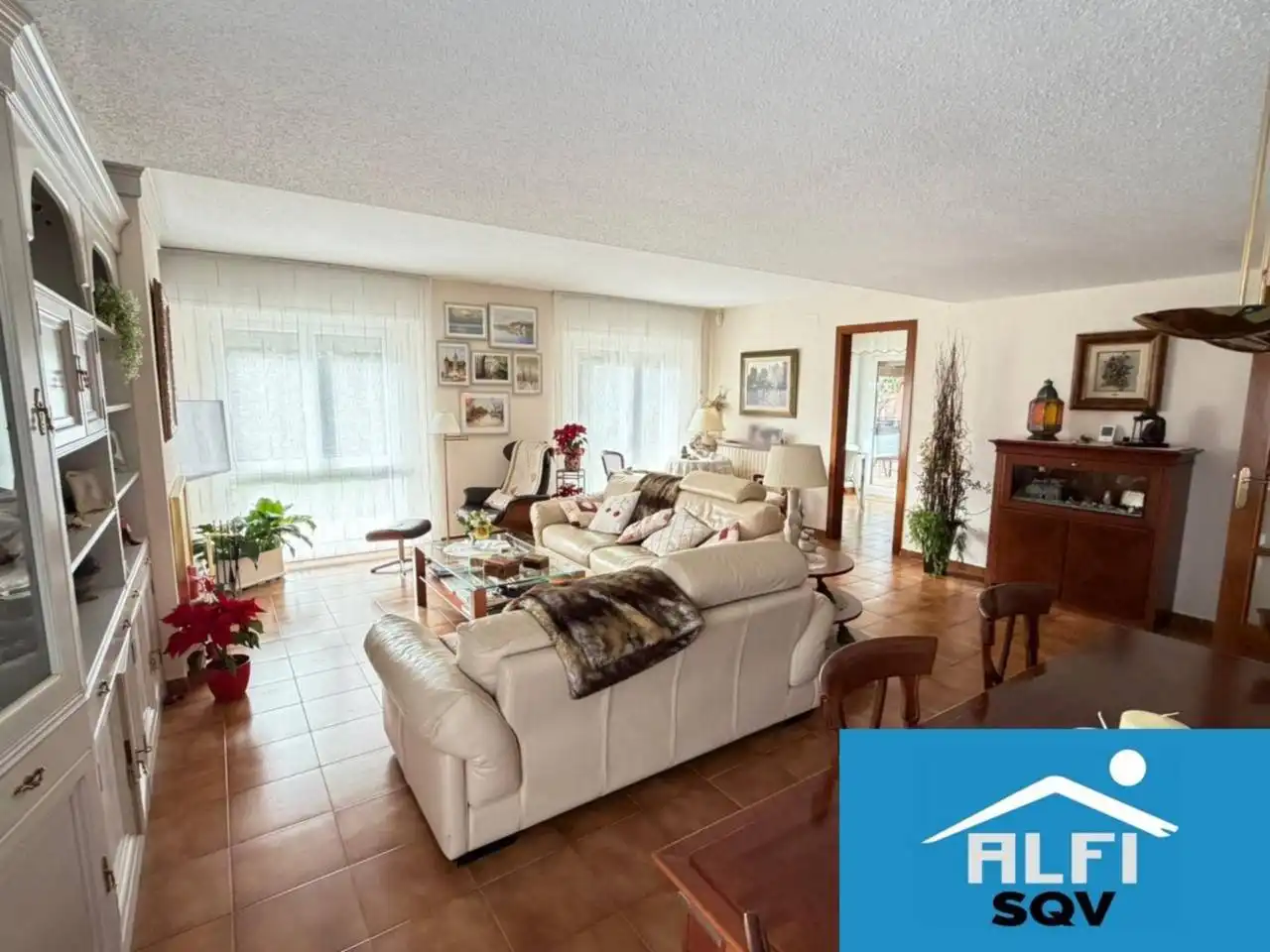 Living room of Houses for sale in Sant Quirze del Vallès  with Air Conditioner, Heating and Private garden