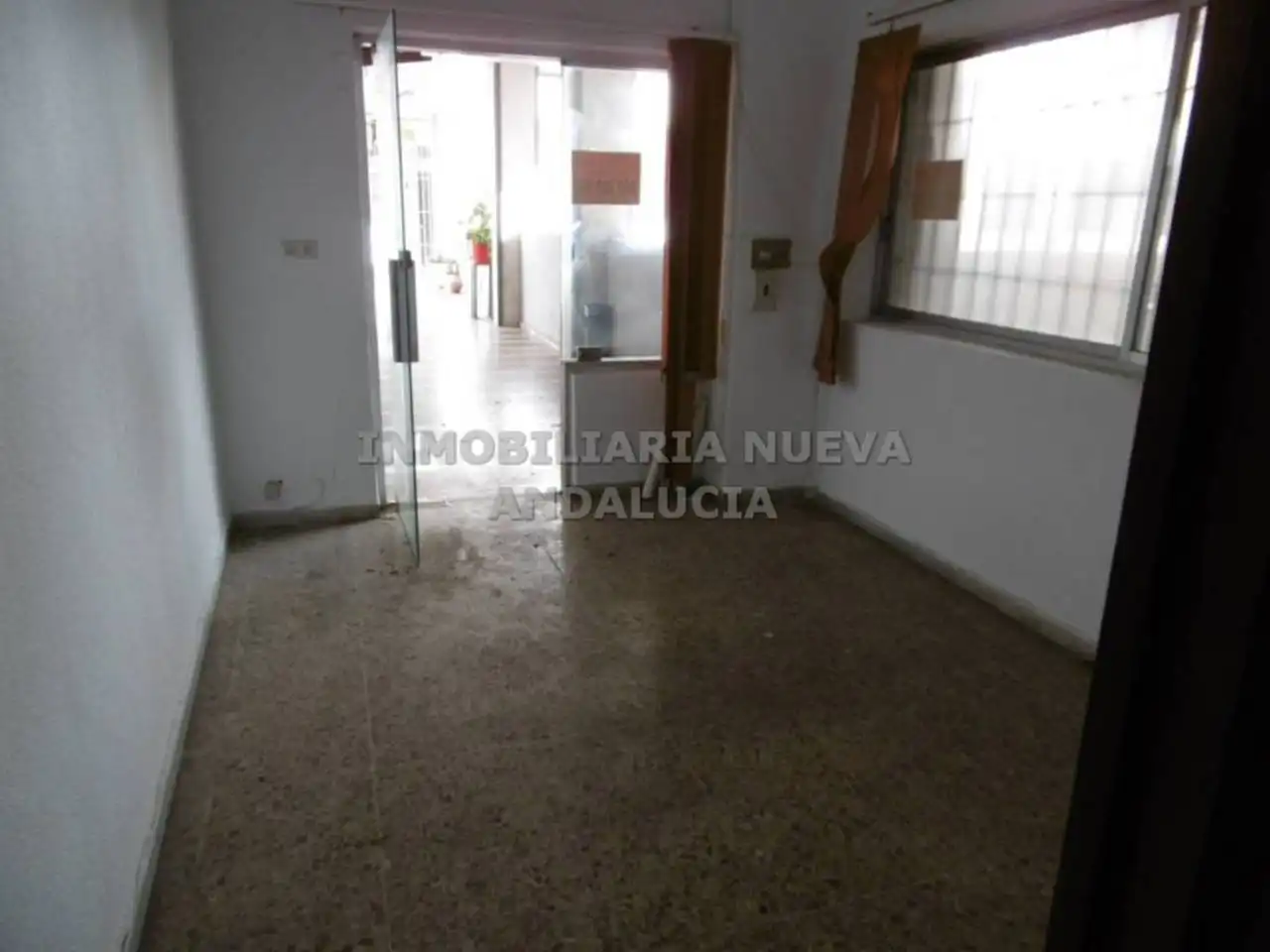 Office for rent in Oliveros - Altamira