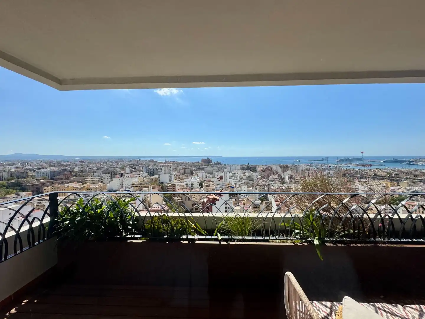 Exterior view of Flat for sale in  Palma de Mallorca  with Air Conditioner, Heating and Terrace