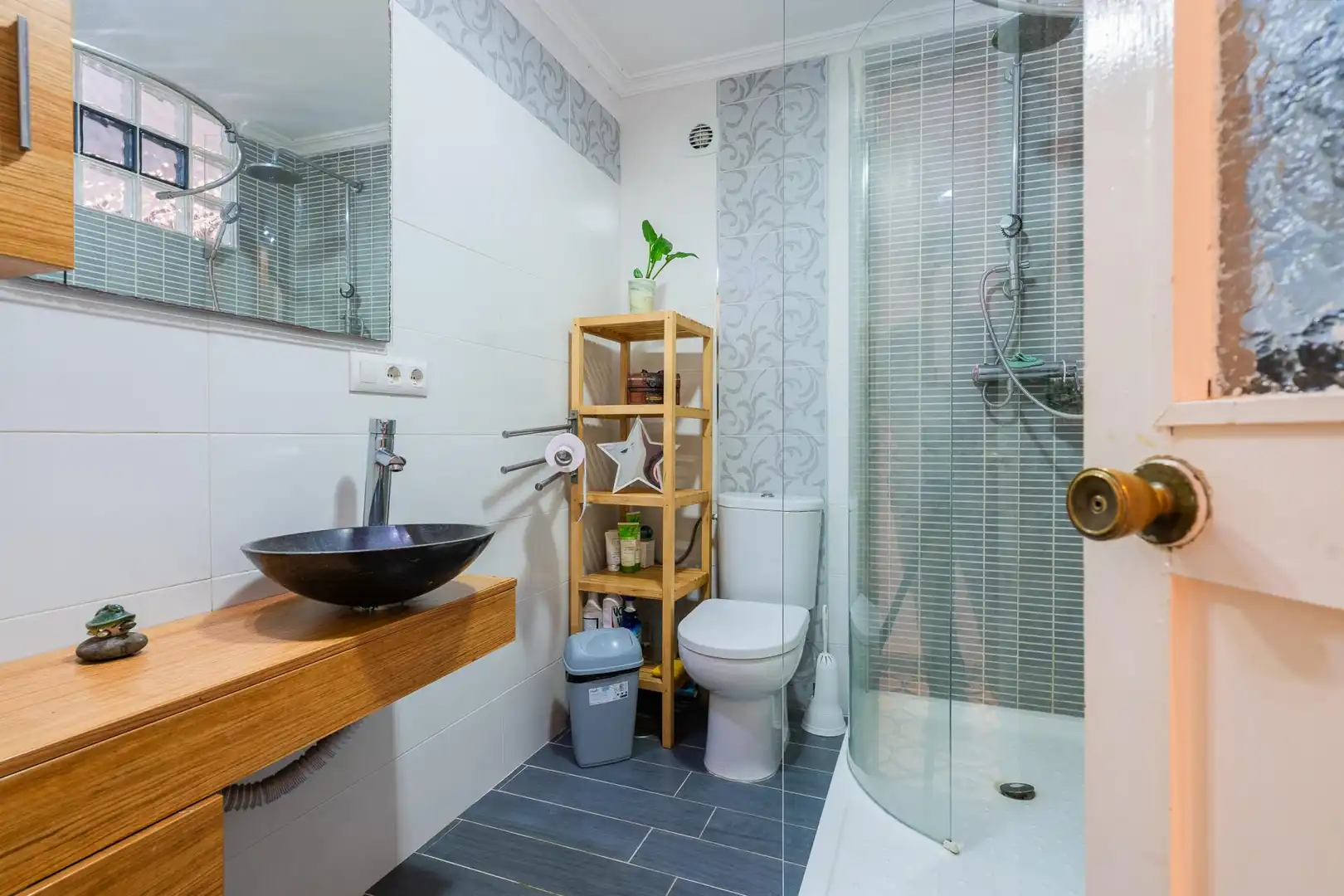 Bany de Apartament en venda en San Fernando