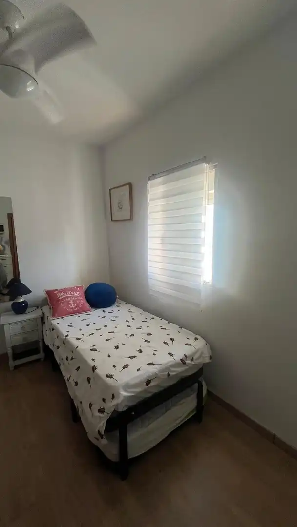 Habitación de Estudio de alquiler en Sevilla con Amueblado