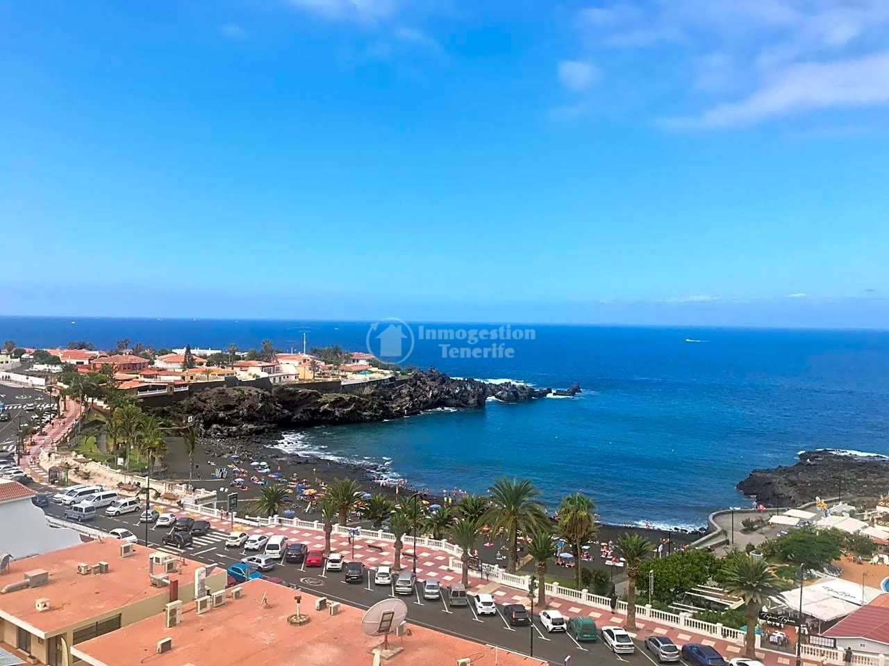 Vista exterior de Apartamento de alquiler en Santiago del Teide con Terraza, Amueblado y Piscina comunitaria