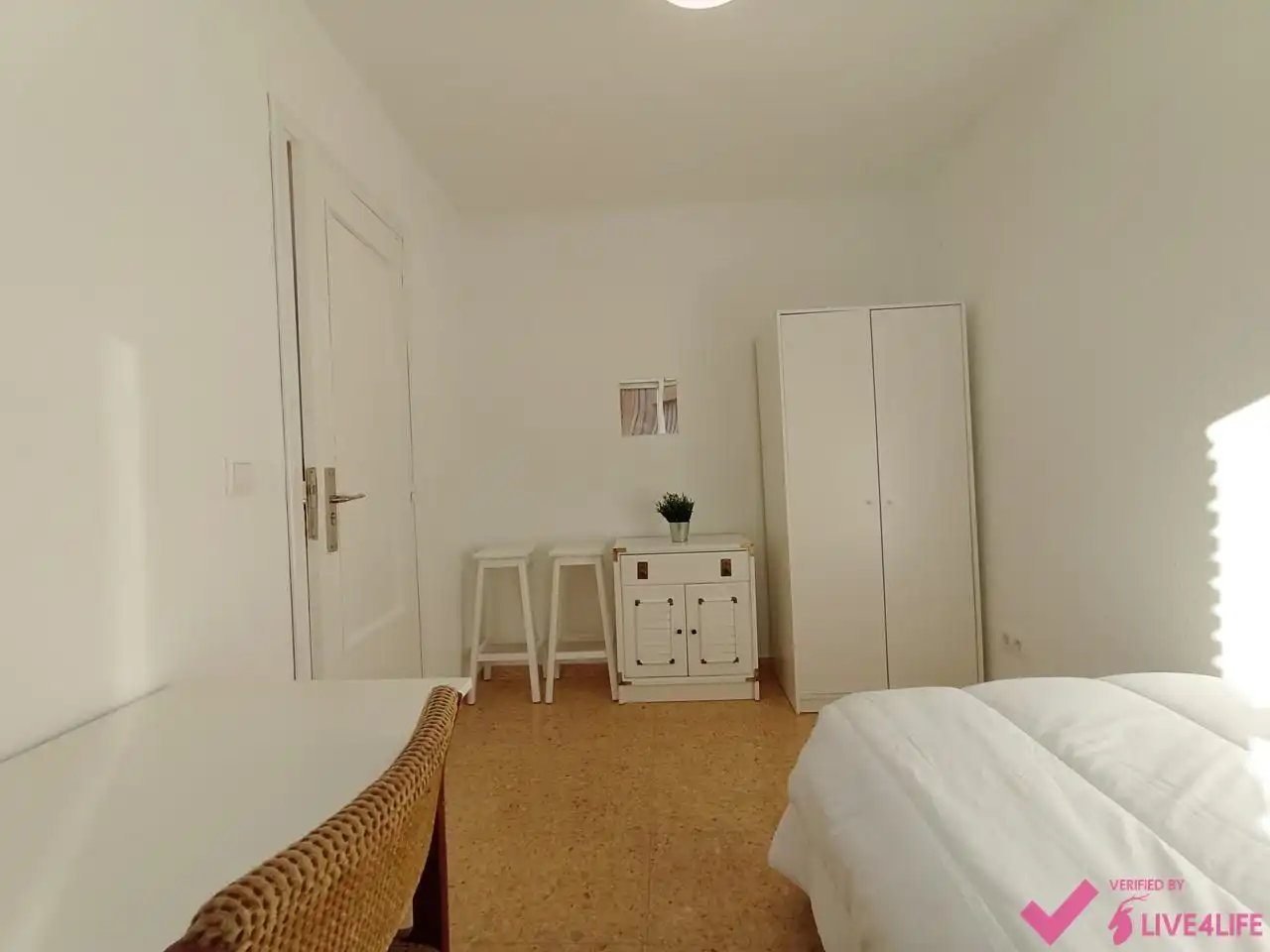 Habitación de Piso de alquiler en Burjassot con Aire acondicionado, Terraza y Amueblado