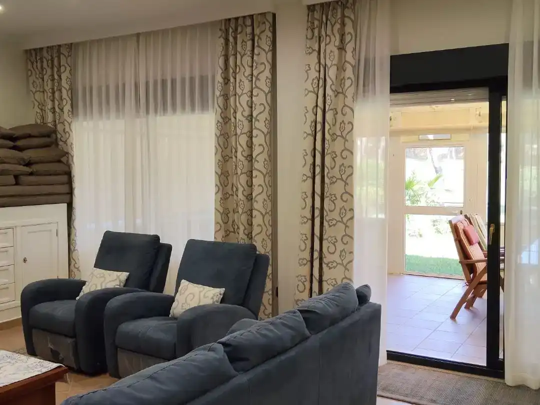 Sala de estar de Piso en venta en Islantilla con Aire acondicionado, Jardín privado y Piscina