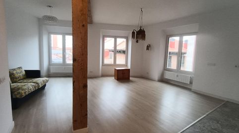 Photo 2 of Flat for rent in Calle Pasion, Centro, Valladolid Capital
