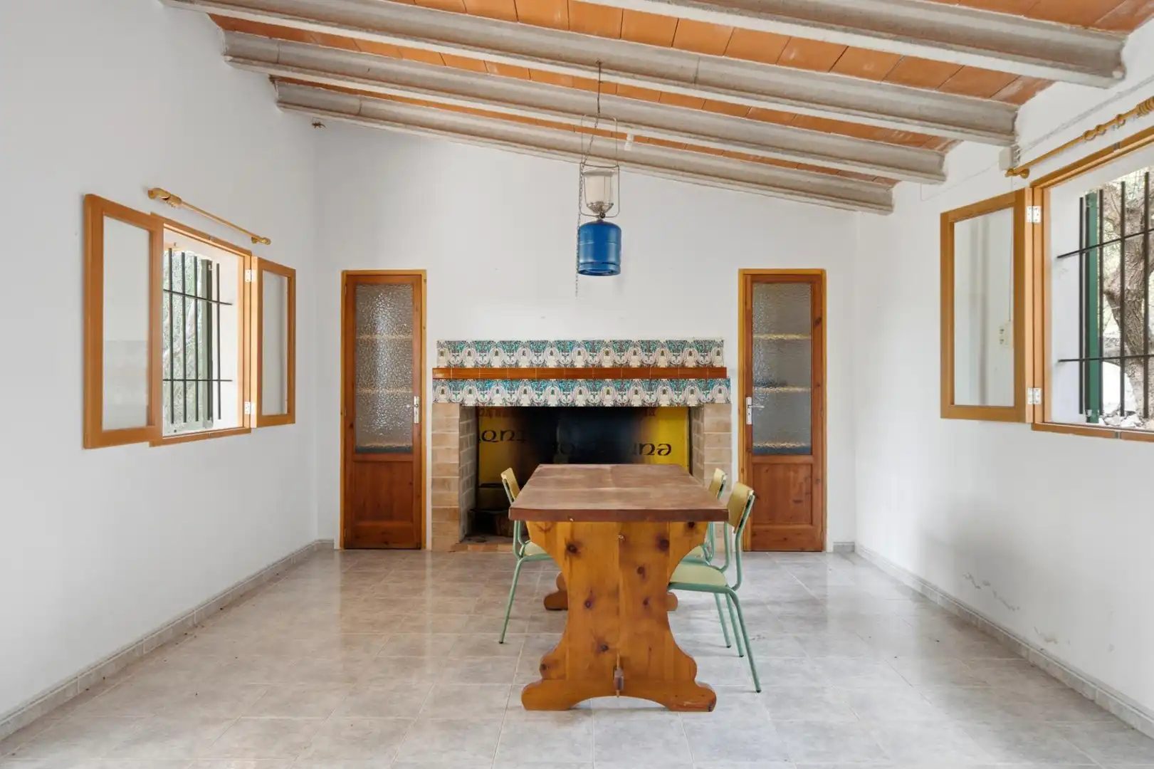 Menjador de Finca rústica en venda en Petra amb Jardí privat, Terrassa i Traster