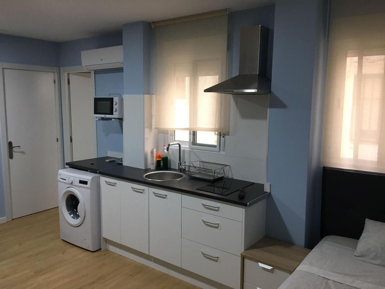 Kitchen of Study to rent in  Valencia Capital  with Air Conditioner, Furnished and Internet