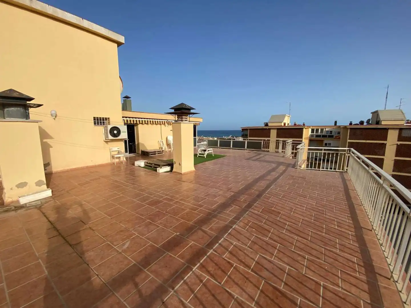 Terraza de Ático en venta en Málaga con Aire acondicionado, Terraza y Piscina