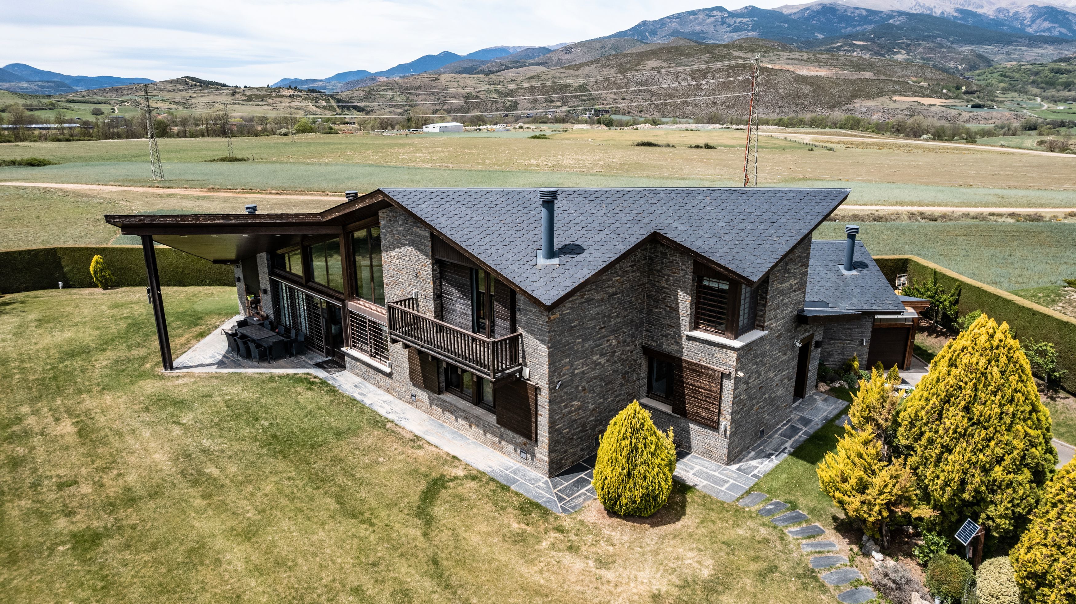 Exterior view of House or chalet for sale in Prats i Sansor  with Heating, Private garden and Parquet flooring