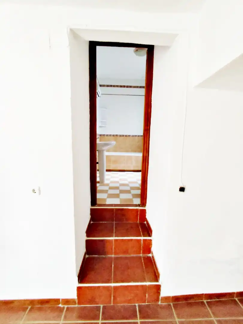 Baño de Finca rústica en venta en Coín con Jardín privado, Trastero y Amueblado