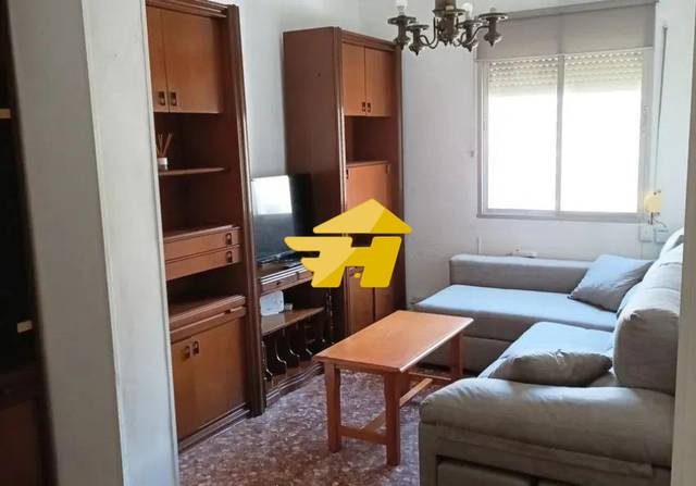 Piso en Alquiler en Calle Salamanca en El Molinillo - Capuchinos