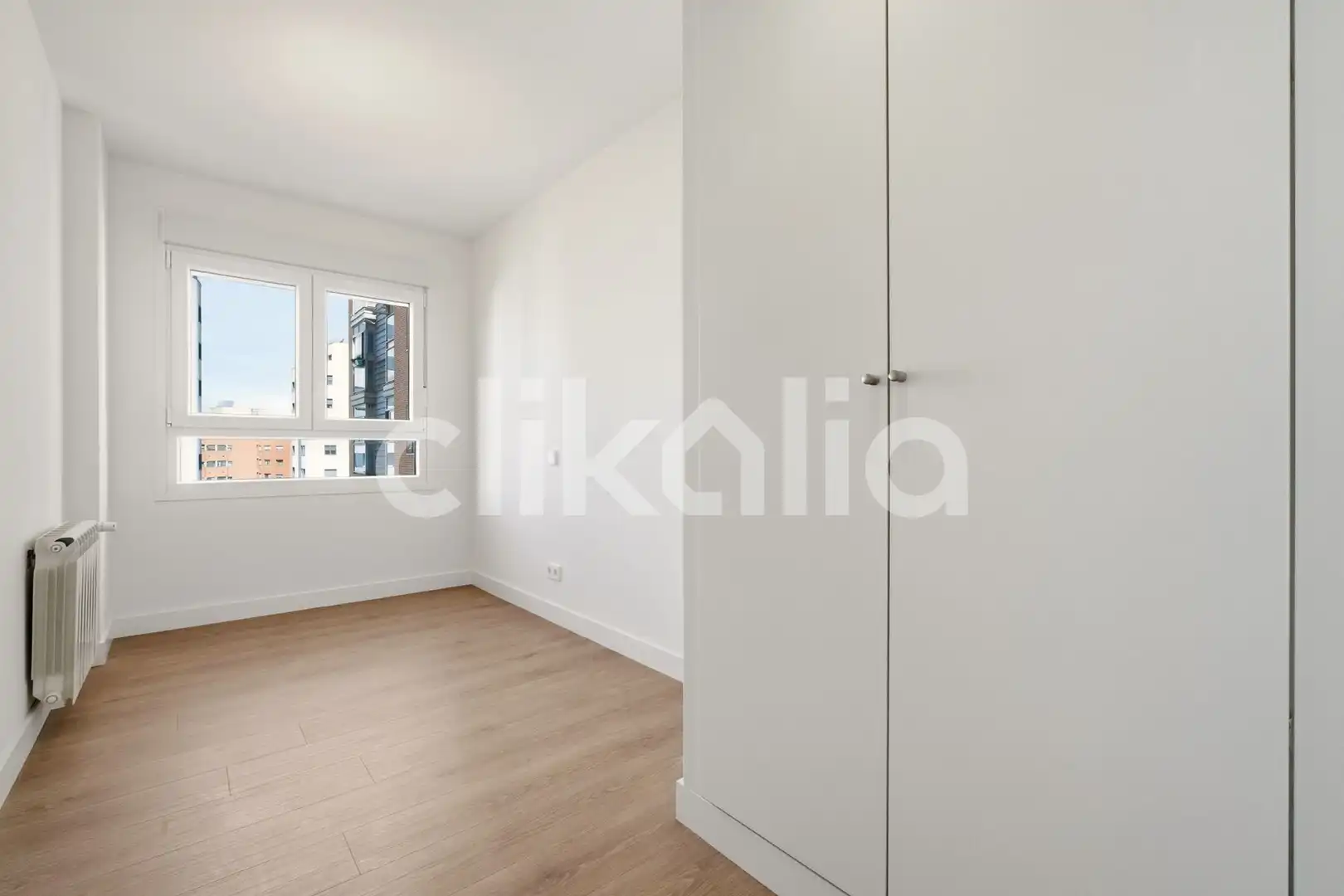 Schlafzimmer von Wohnung zum Verkauf in Madrid mit Klimaanlage, Heizung und Terrasse