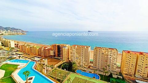 Foto 3 de Piso de alquiler en Avenida República Argentina, Playa Poniente, Benidorm