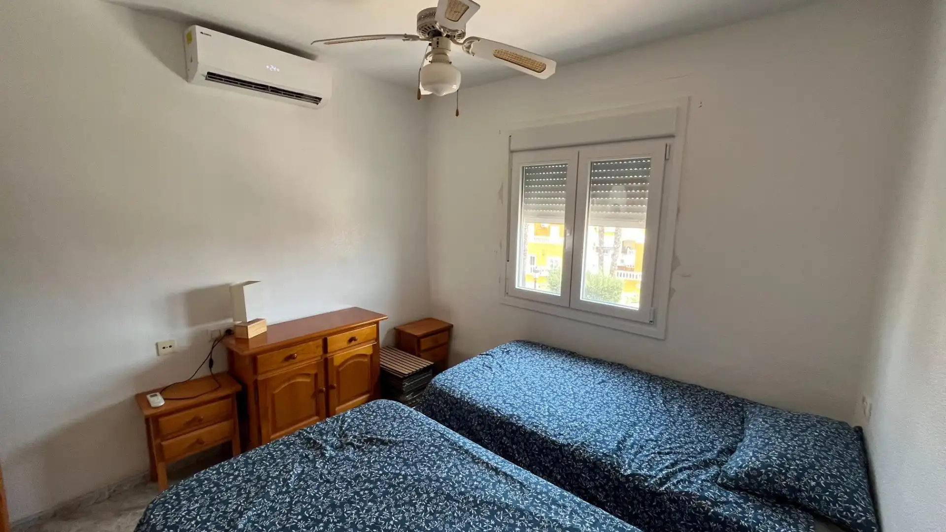 Bedroom of Apartments for rent in Orihuela  with Air Conditioner, Terrace and Furnished