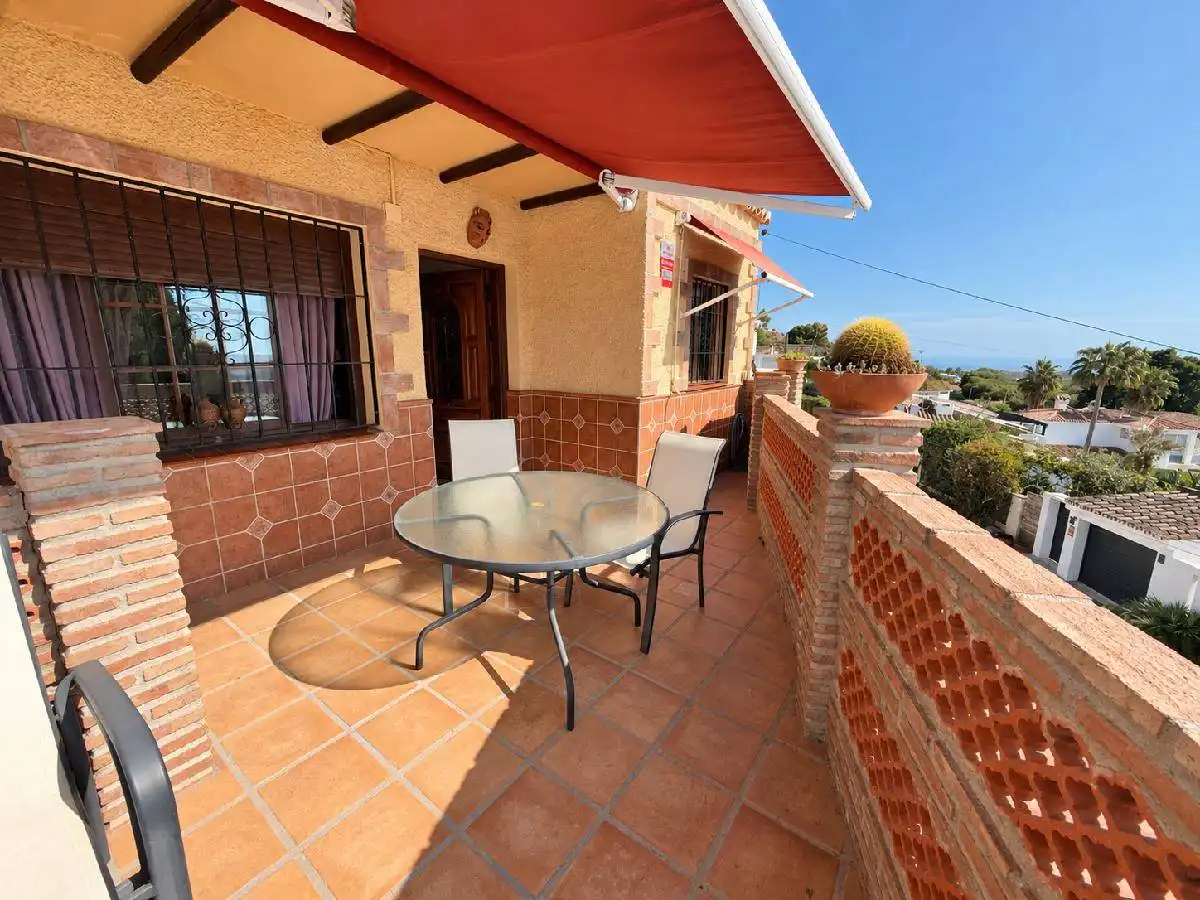 Villa zum Verkauf in Nueva Andalucía, imagen 14