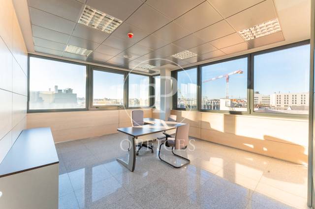 Oficina en Alquiler en C. de Rufino González en Simancas