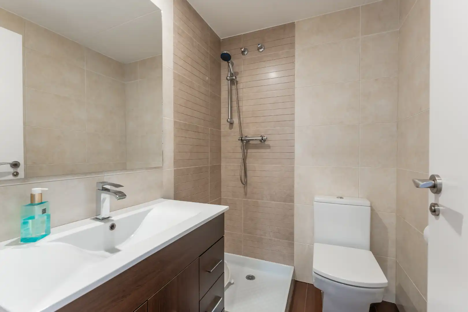 Bathroom of Flat for sale in Can Illa