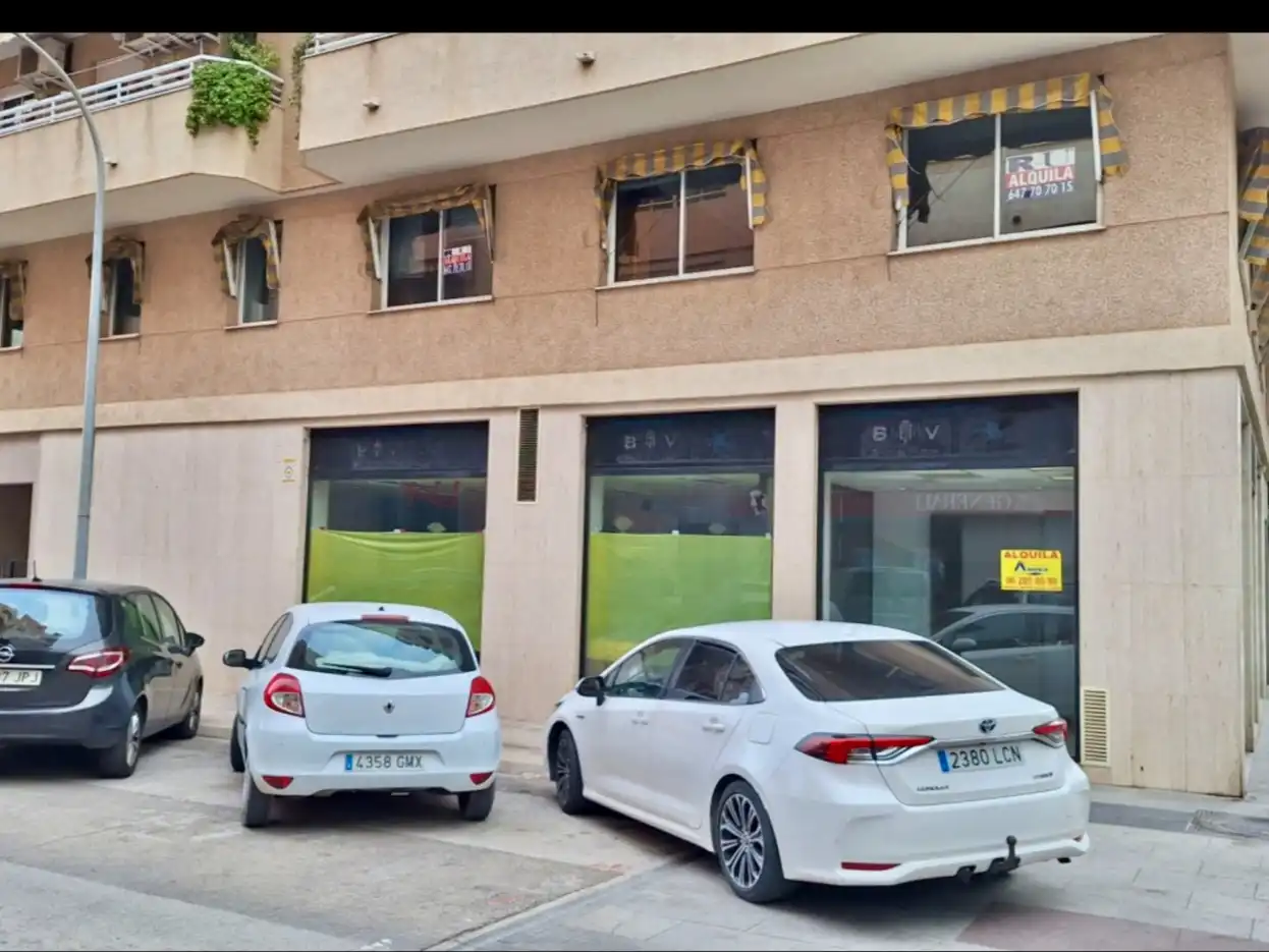 Ufficio con ascensore in vendita a Carrer de l'Alcalde Juan Sancho 2, imagen 4