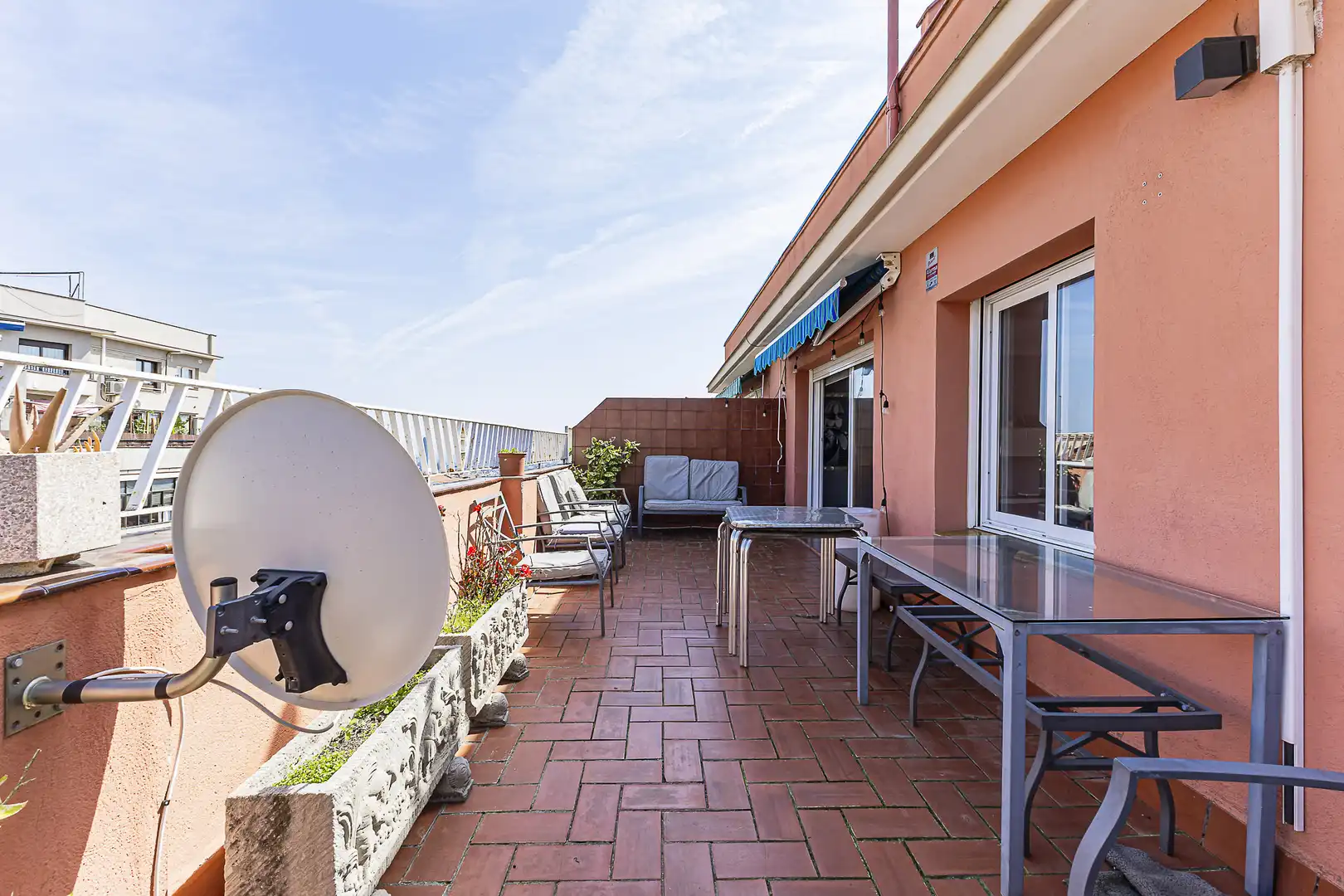 Terrasse von Dachboden zum Verkauf in Barcelona mit Klimaanlage, Heizung und Parkett