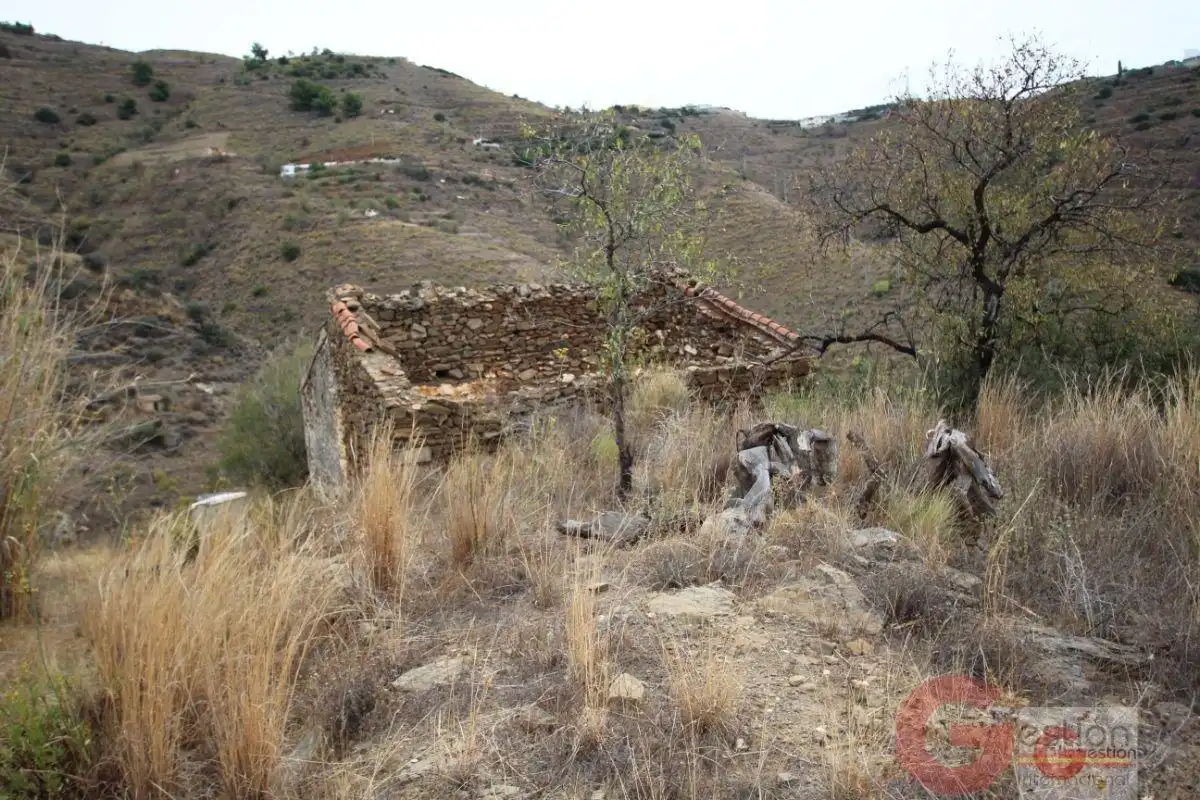 Terreni e lotti in vendita a Ítrabo, imagen 4