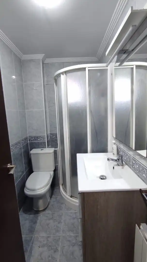 Baño de Piso en venta en Ermua con Calefacción, Trastero y Amueblado