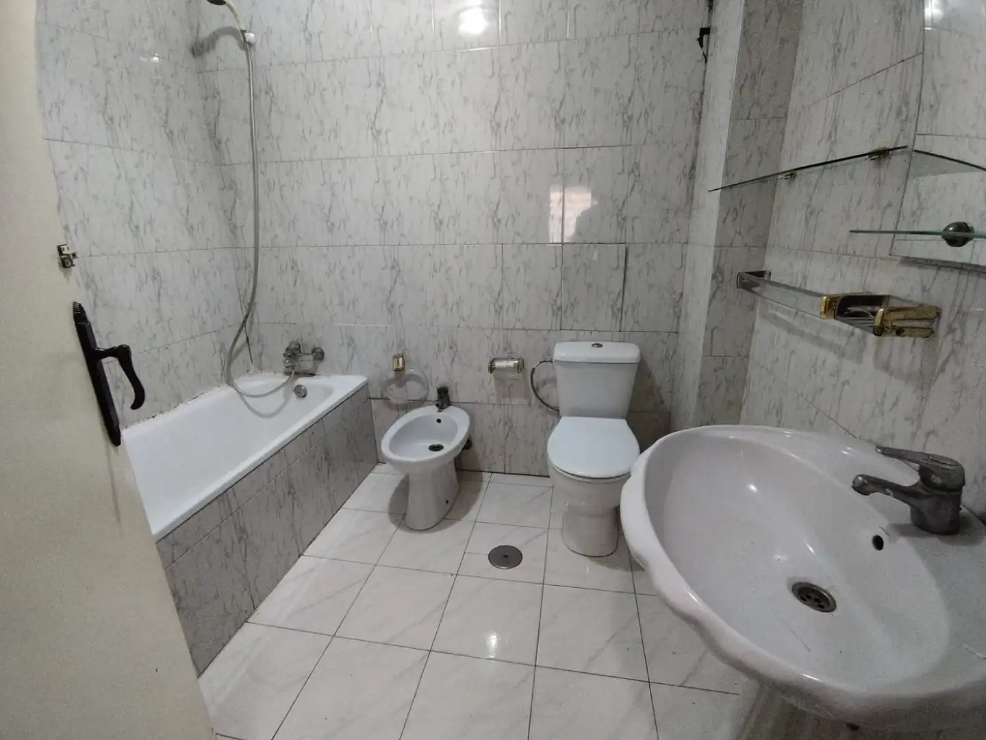 Bathroom of Flat for sale in Murcia