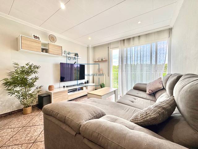 Piso en Venta en Les Arenes - La Grípia  Can Montllor
