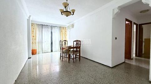 Foto 2 de Piso en venta en Av. de la Luz, La Luz - El Torcal, Málaga Capital