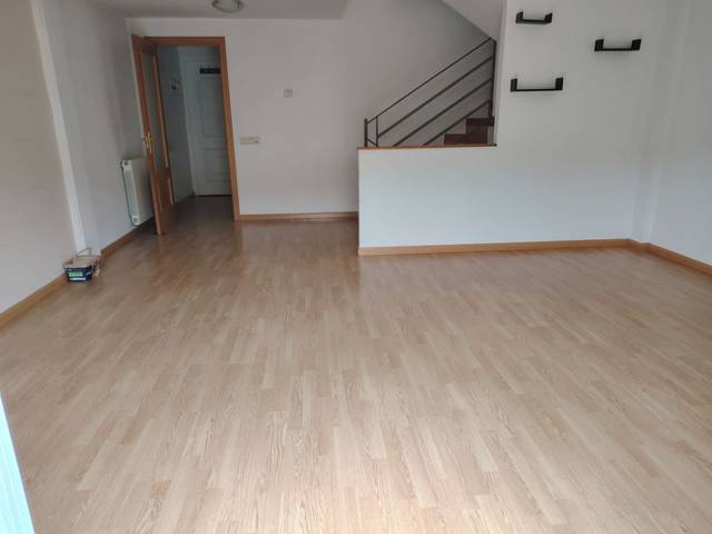 Casa adosada en Venta en palafox en Osera de Ebro