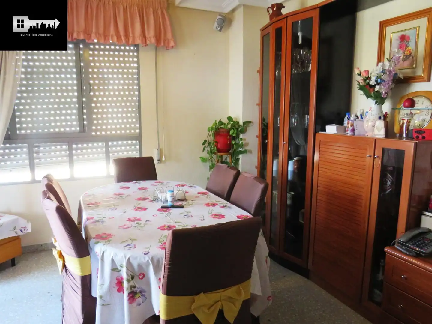 Comedor de Piso en venta en Alicante / Alacant con Aire acondicionado, Calefacción y Jardín privado