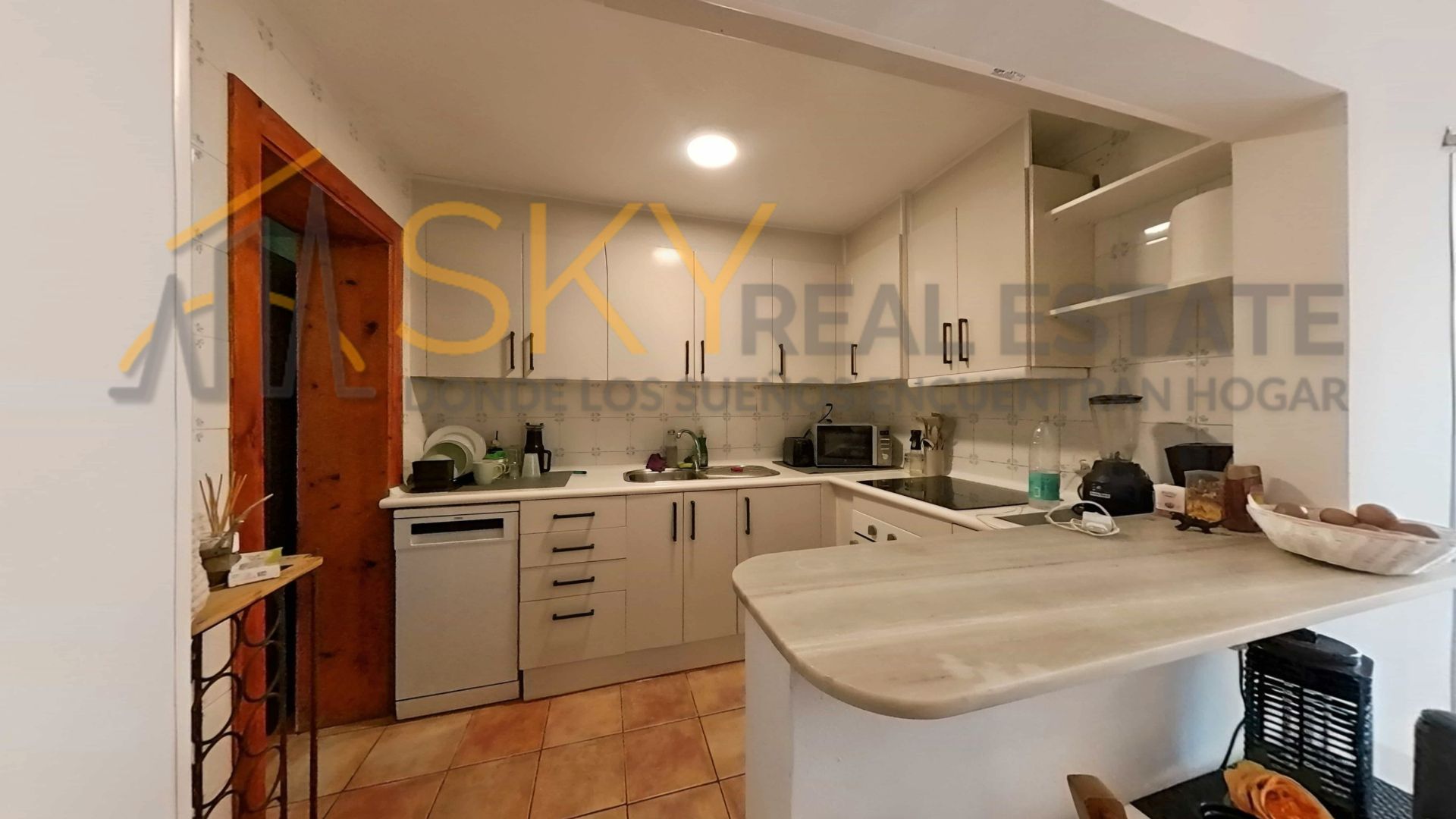 Kitchen of Flat for sale in Manacor  with Terrace and Furnished