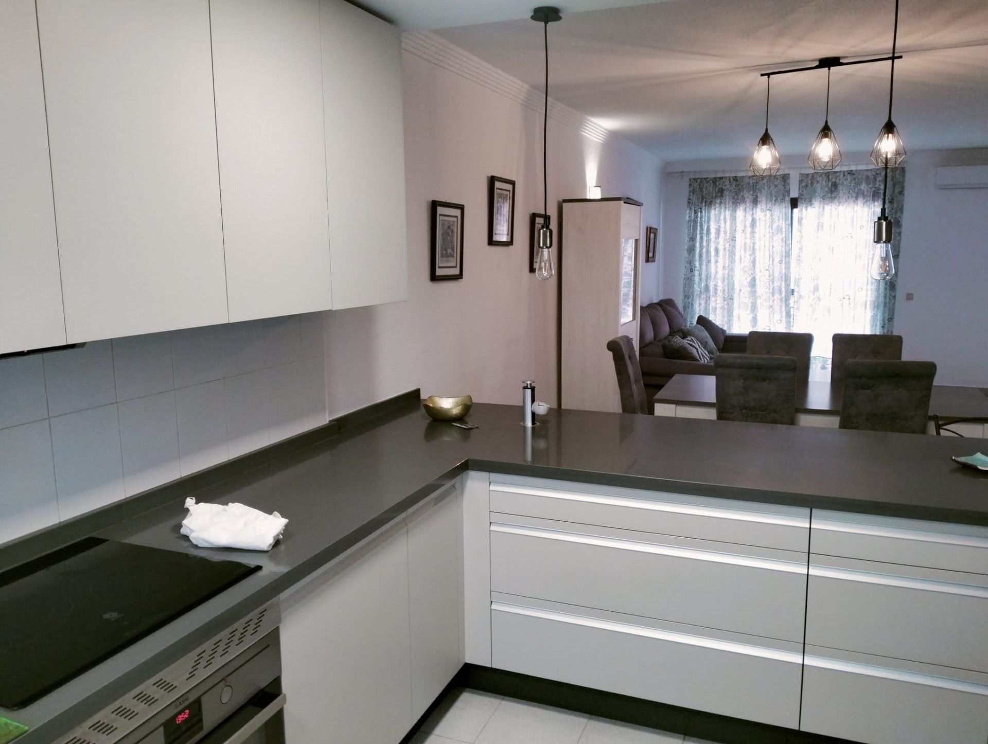 Kitchen of Single-family semi-detached to rent in Estepona  with Air Conditioner, Terrace and Swimming Pool