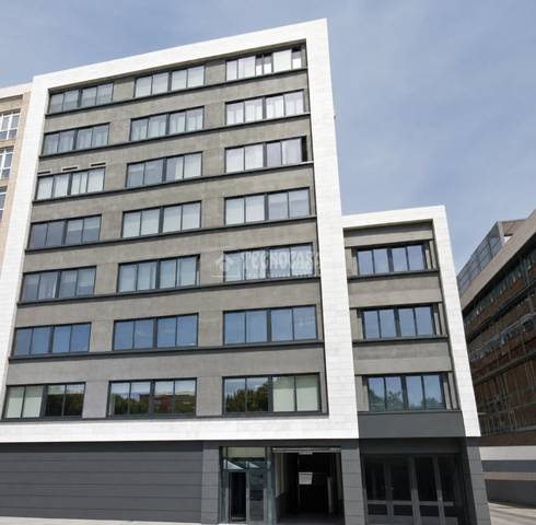 Local comercial en Venta en Simancas