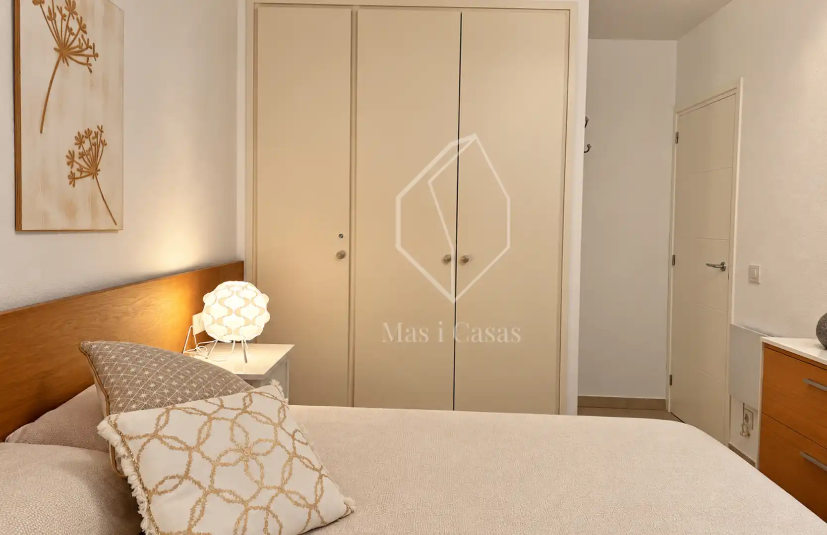 Apartments for sale in Plaça Víctor Català, Nucli Antic