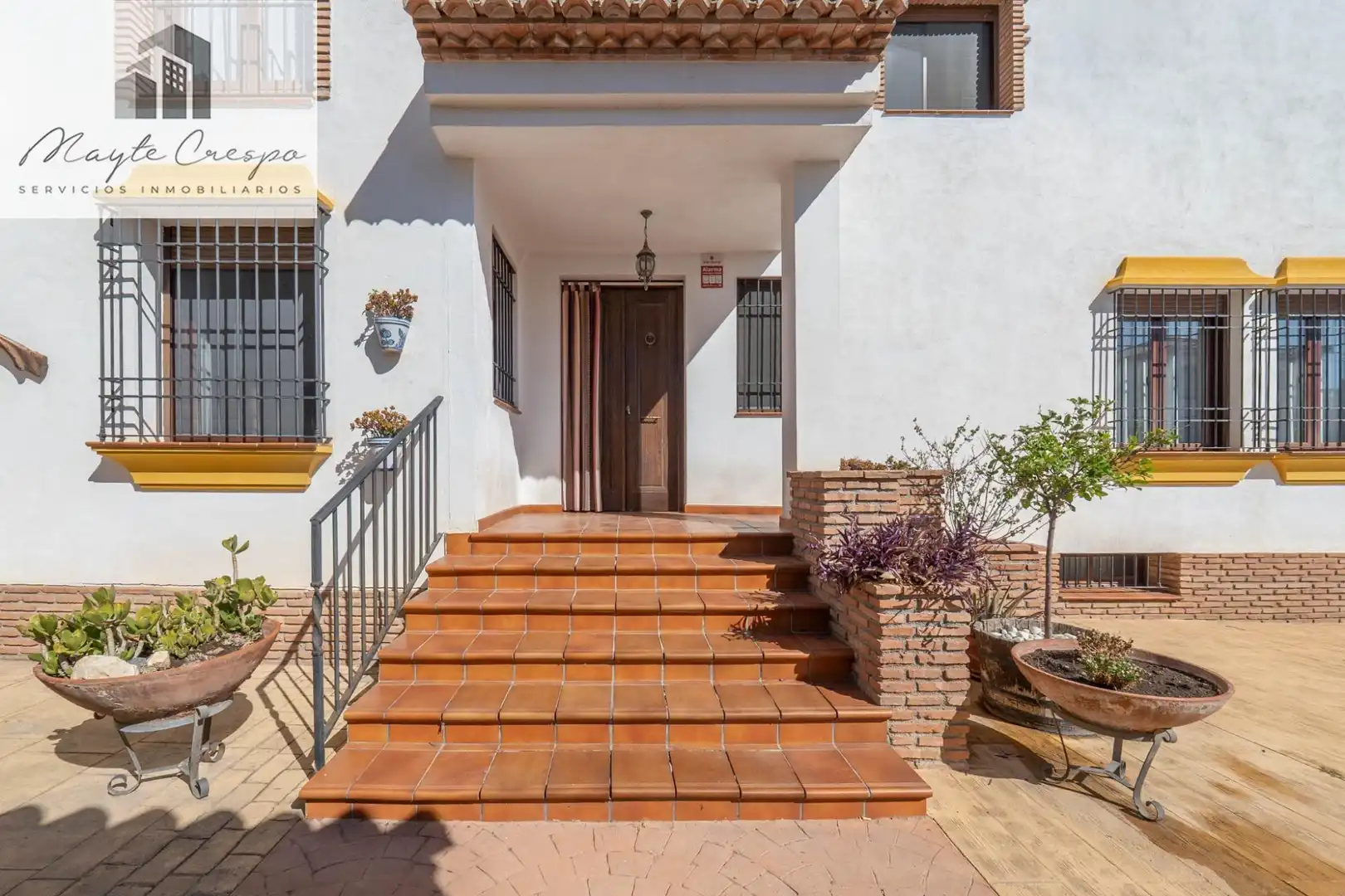 Chalet con terraza en venta en ALELIES (VENT)