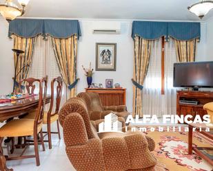 Living room of House or chalet for sale in San Clemente  with Air Conditioner, Heating and Private garden