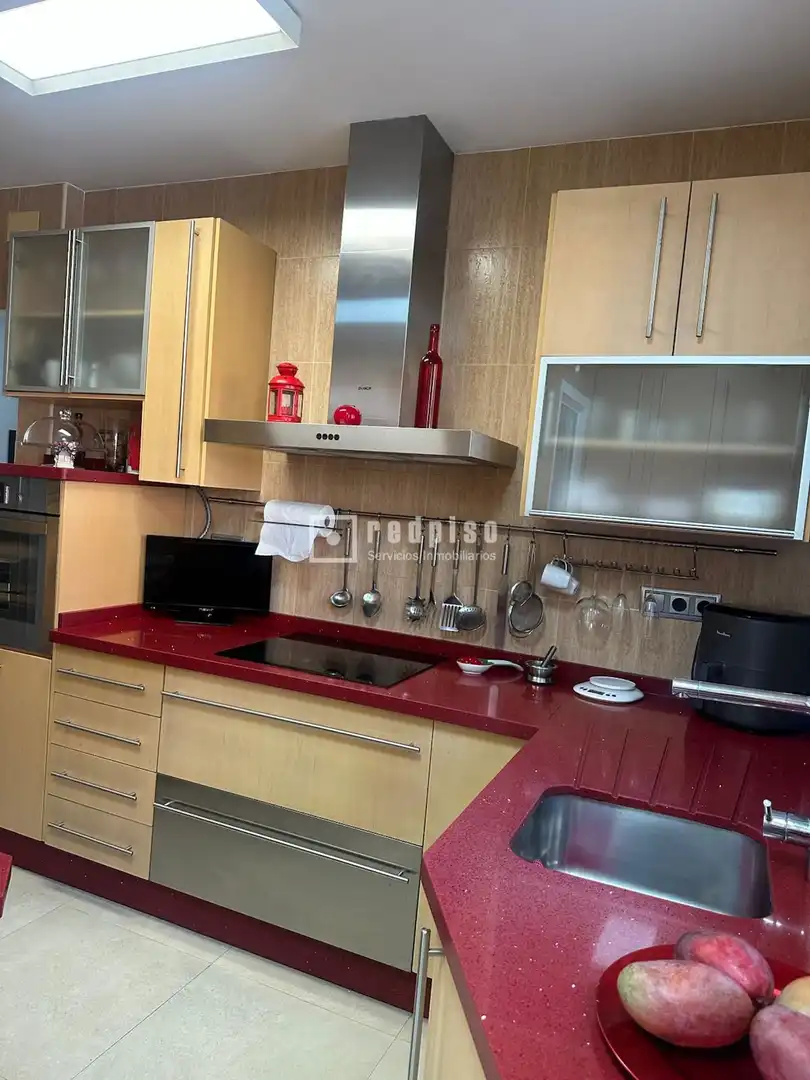 Cocina de Piso en venta en Bailén - Miraflores