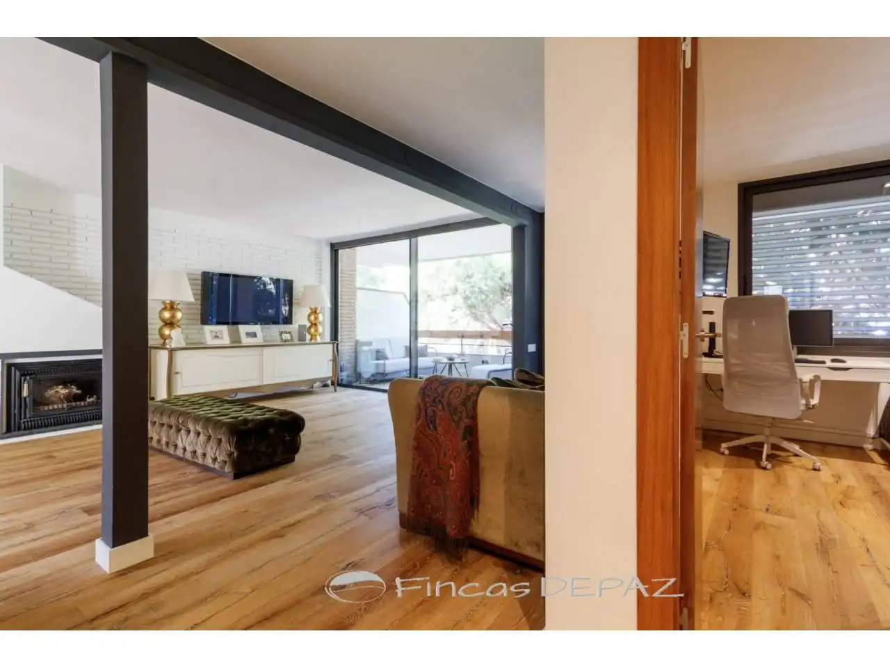 Sala de estar de Ático en venta en Gavà con Aire acondicionado, Calefacción y Parquet