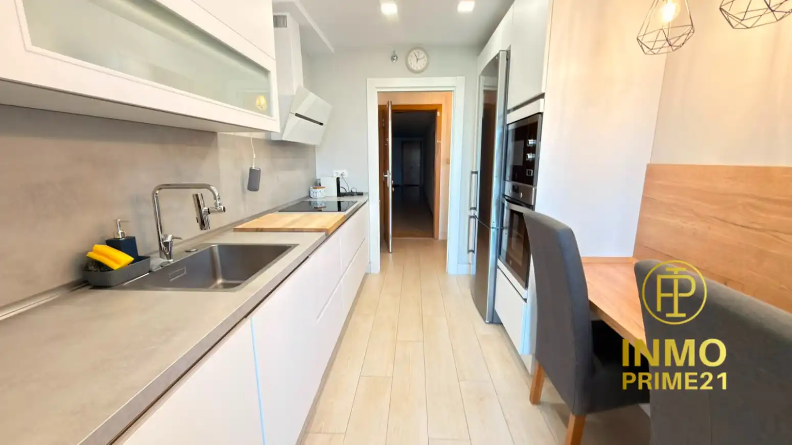 Cocina de Piso en venta en Santander con Calefacción, Jardín privado y Trastero