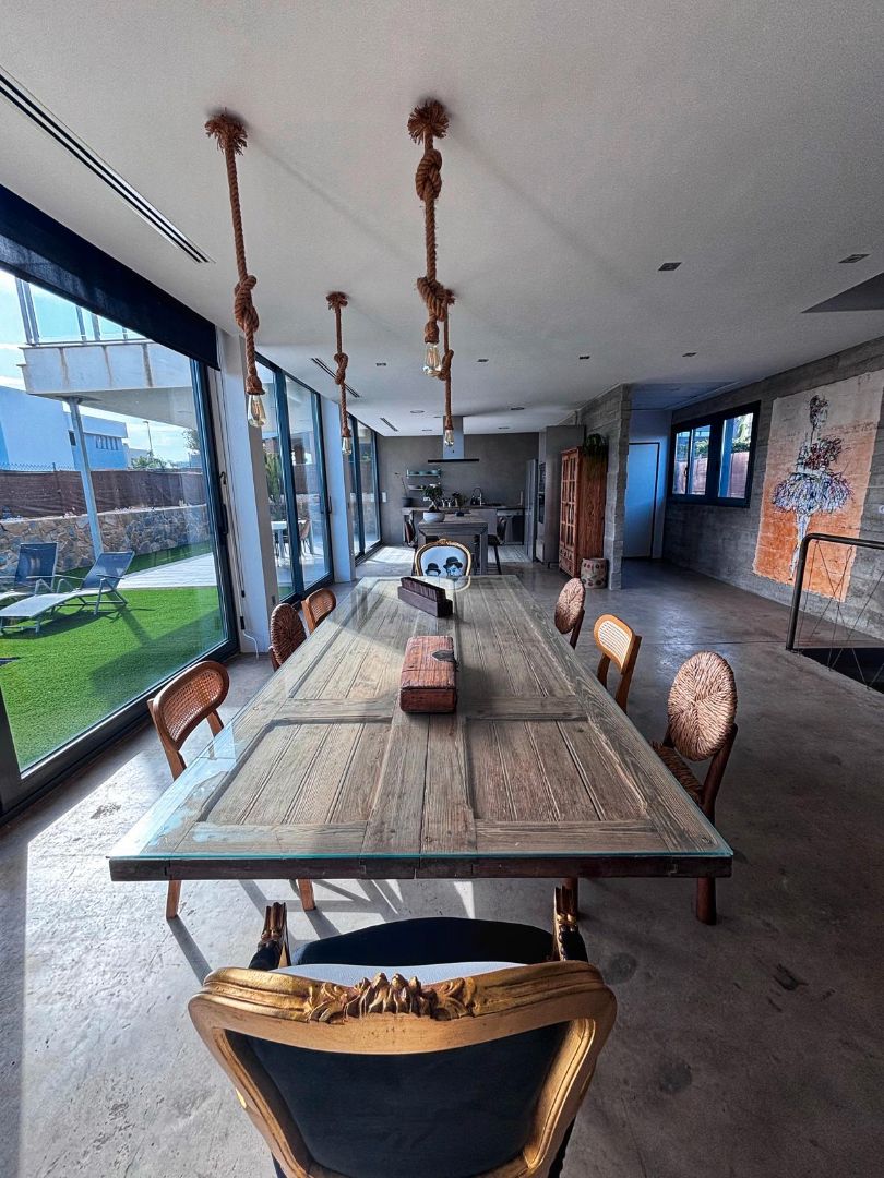 Menjador de Casa o xalet en venda en Burriana / Borriana amb Aire condicionat, Jardí privat i Piscina